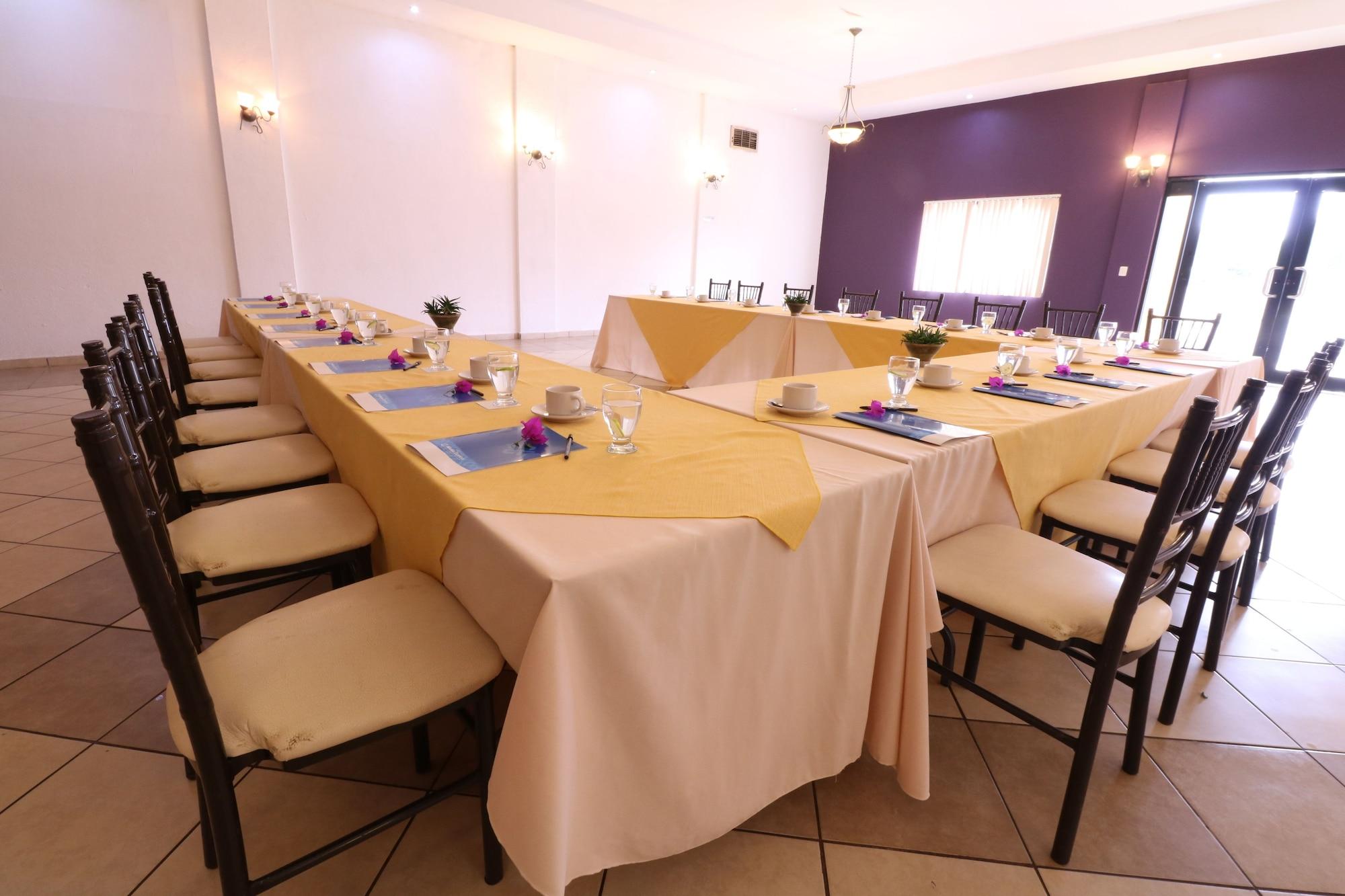 Mision Express Saltillo Eksteriør bilde