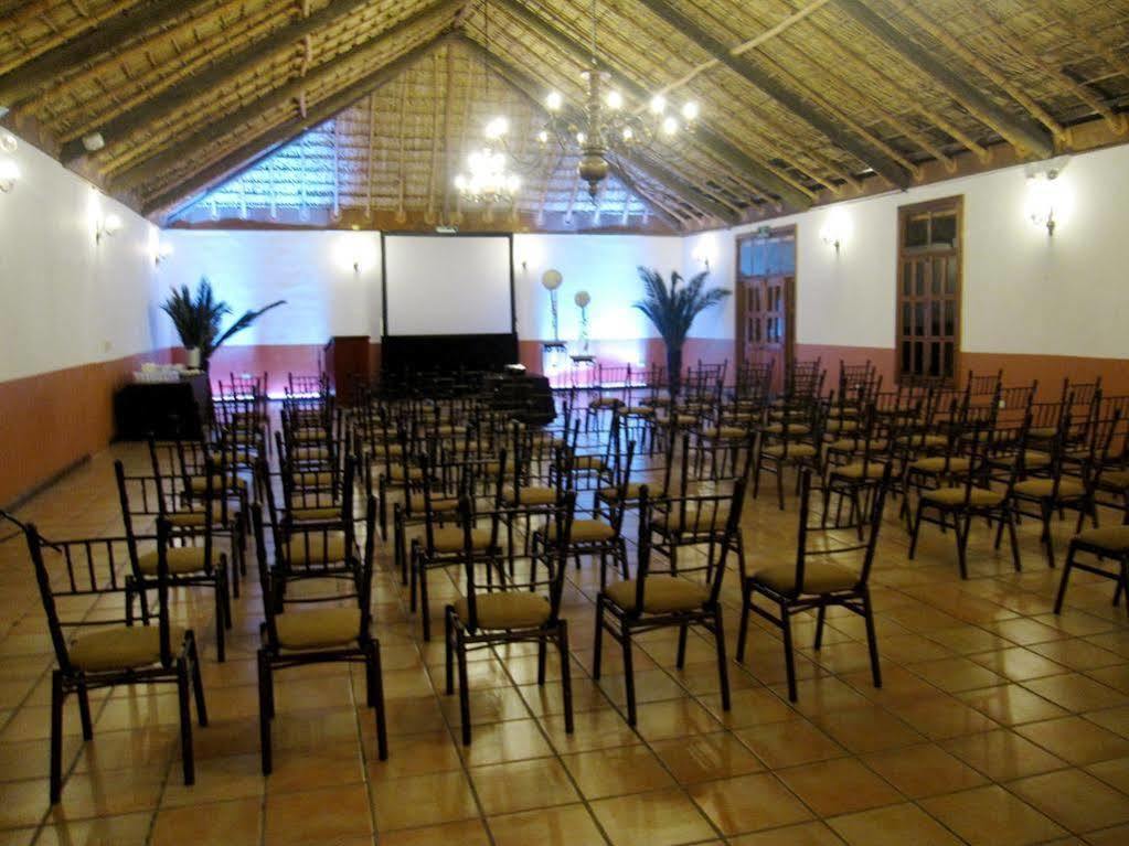 Mision Express Saltillo Eksteriør bilde